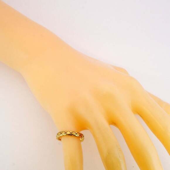 Chanel Coco Crush Ring, 18K Yellow Gold, #50, Women's - Picture 6 of 6